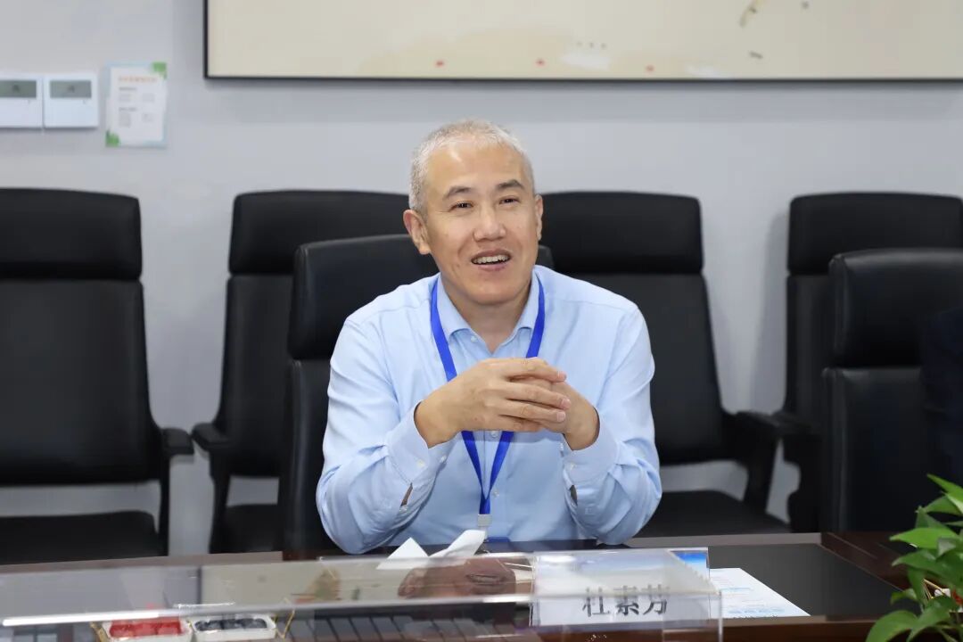 （通用）杜总秋装照片3.jpg